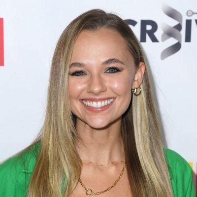 Madison Iseman Height, Age, Wiki, Bio, Boyfriend,。